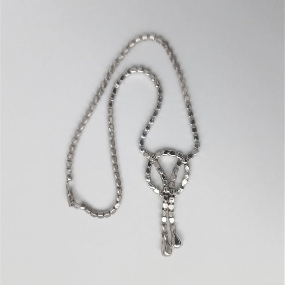 Vintage Rhinestone Necklace, Bracelet and Pin. Clear Stones Silver Tone Settings - Picture 10 of 10